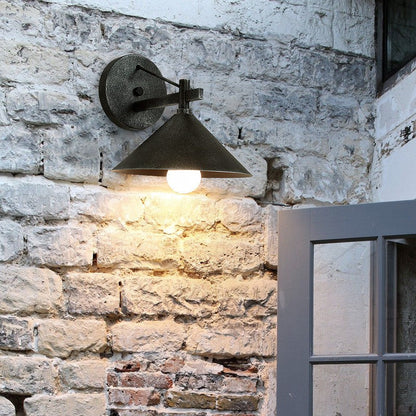 American Outdoor Wall Lamp