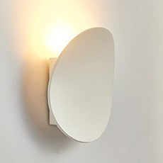Modern Waterproof Outdoor Wall Lamp