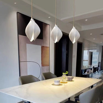 Nordic Ceramic Magnolia Pendant Light