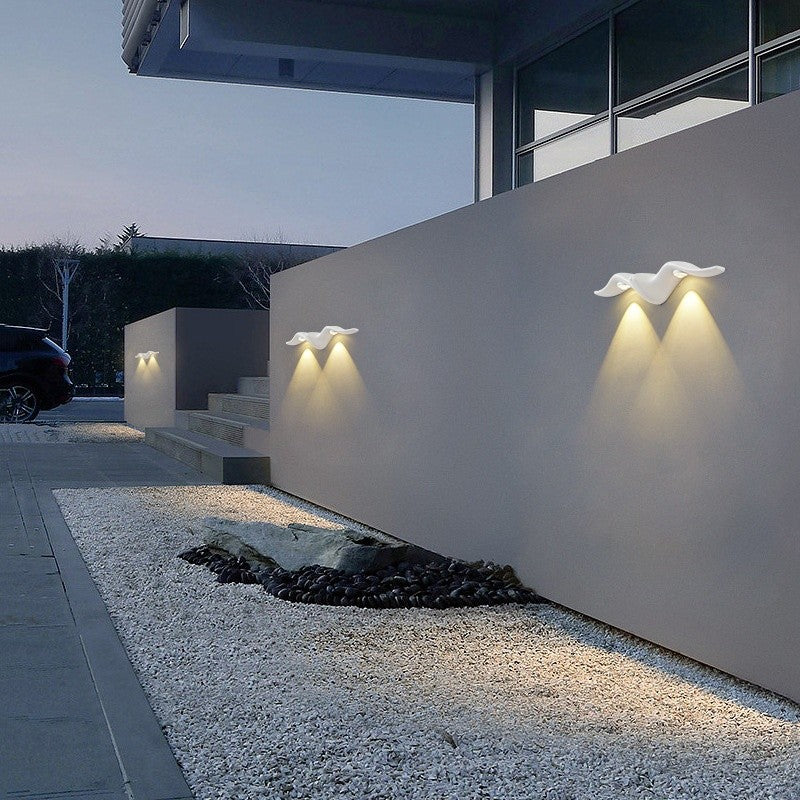 Outdoor LED Wall Lamp