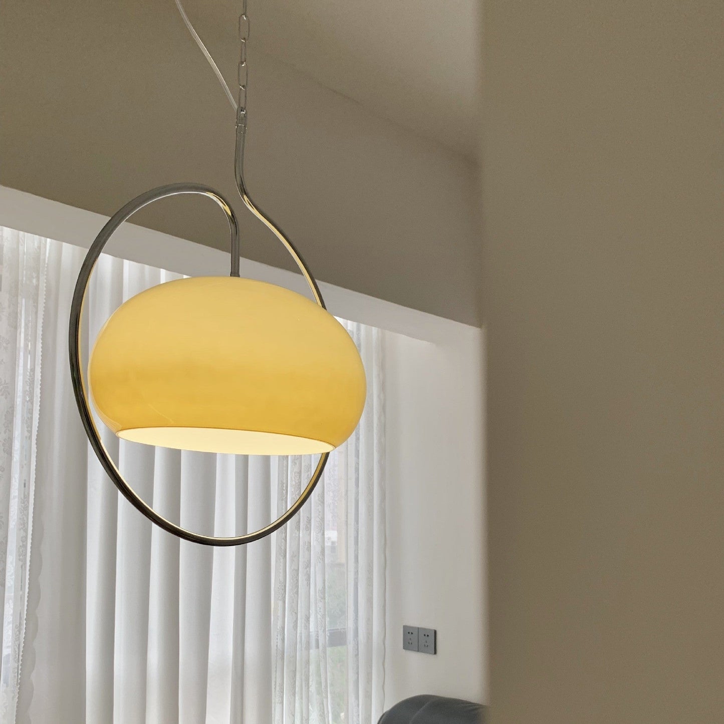 Retro Cream Ceiling Lamp